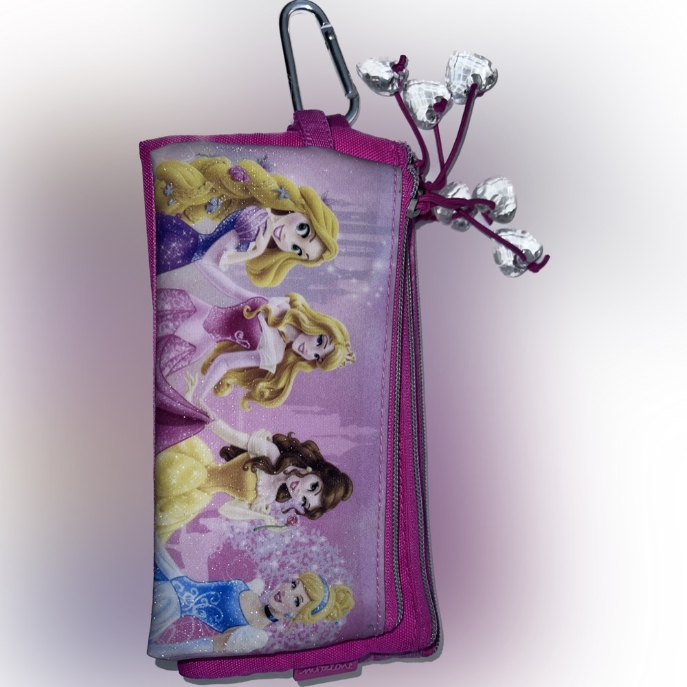 Disney princess pouch all different sizes and all velcro and clip together